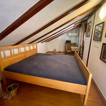 Romantic Maisonette *