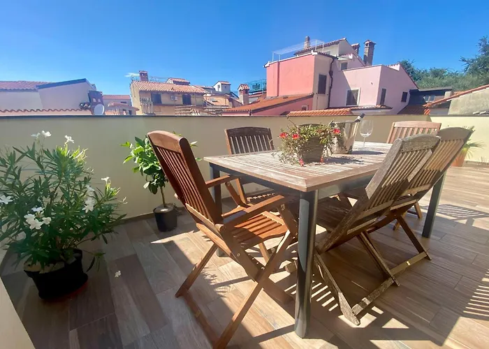 ロマンチック メゾネット アパート *